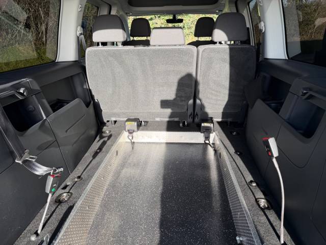 2020 Volkswagen Caddy Maxi Life 2.0 TDI 5dr DSG AUTOMATIC WHEELCHAIR ACCESSIBLE VEHICLE 5 SEATS