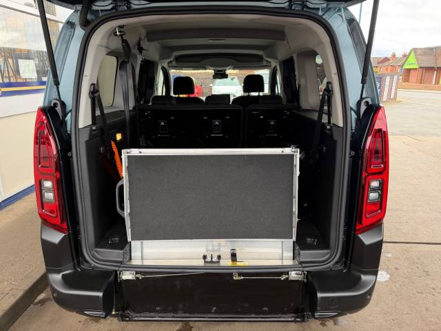 2025 Citroen Berlingo 1.5 BlueHDi 100 Plus XL 5dr WHEELCHAIR ACCESSIBLE VEHICLE 5 SEATS
