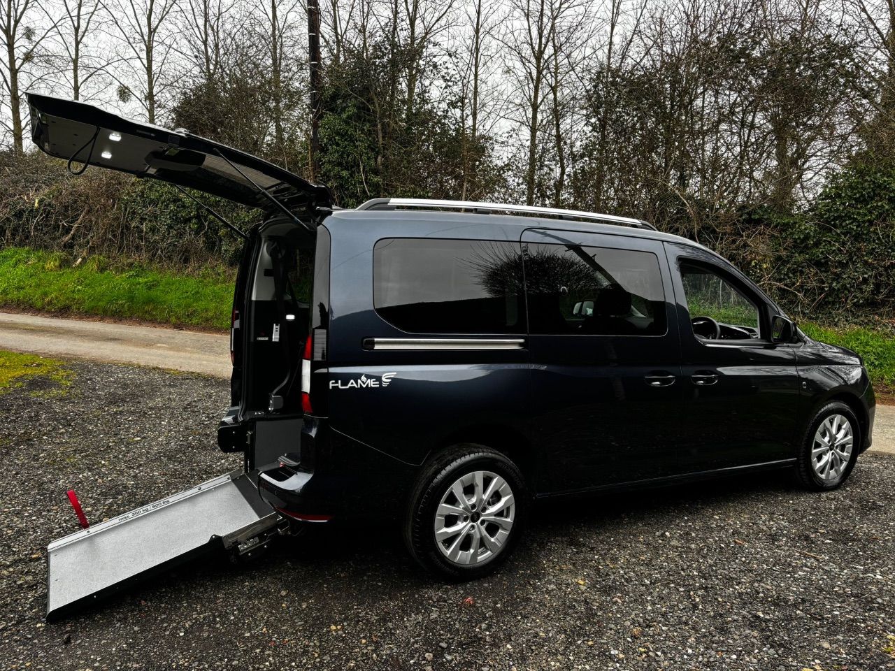 2025 Ford Grand Tourneo Connect