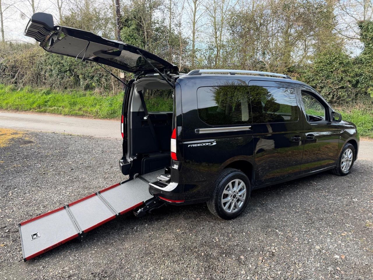 2024 Ford Tourneo Connect