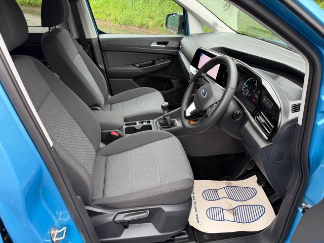 2022 Ford Tourneo Connect 2.0 EcoBlue Titanium 5dr WHEELCHAIR ACCESSIBLE VEHICLE 5 SEATS