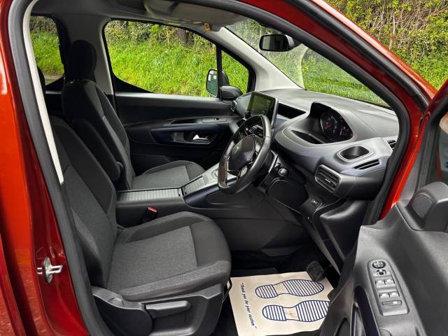 2021 Peugeot Rifter 1.2 PureTech 130 Allure Premium 5dr AUTOMATIC WHEELCHAIR ACCESSIBLE VEHICLE 3 SEATS
