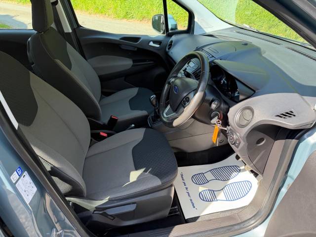 2019 Ford Tourneo-courier 1.0 EcoBoost Zetec 5dr