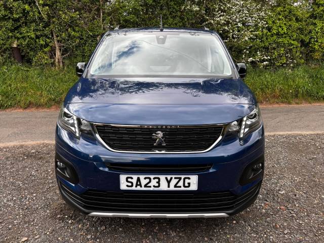 2023 Peugeot Rifter 1.5 BlueHDi 130 Allure 5dr AUTO 3 SEATS PLUS WHEELCHAIR PASSENGER