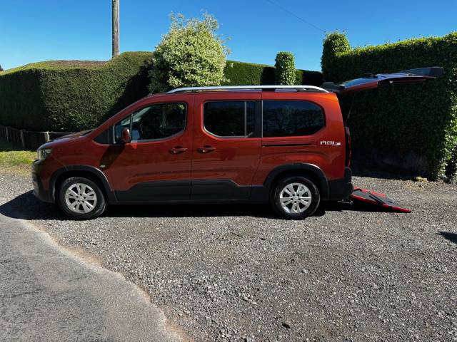 2021 Peugeot Rifter 1.2 PureTech 130 Allure 5dr PETROL AUTOMATIC 5 SEATS