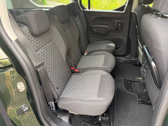 2025 Peugeot Rifter 1.5 BlueHDi 130 Allure 5dr WHEELCHAIR ACCESSIBLE VEHICLE 5 SEATS