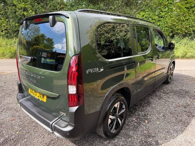 2025 Peugeot Rifter 1.5 BlueHDi 130 Allure 5dr WHEELCHAIR ACCESSIBLE VEHICLE 5 SEATS