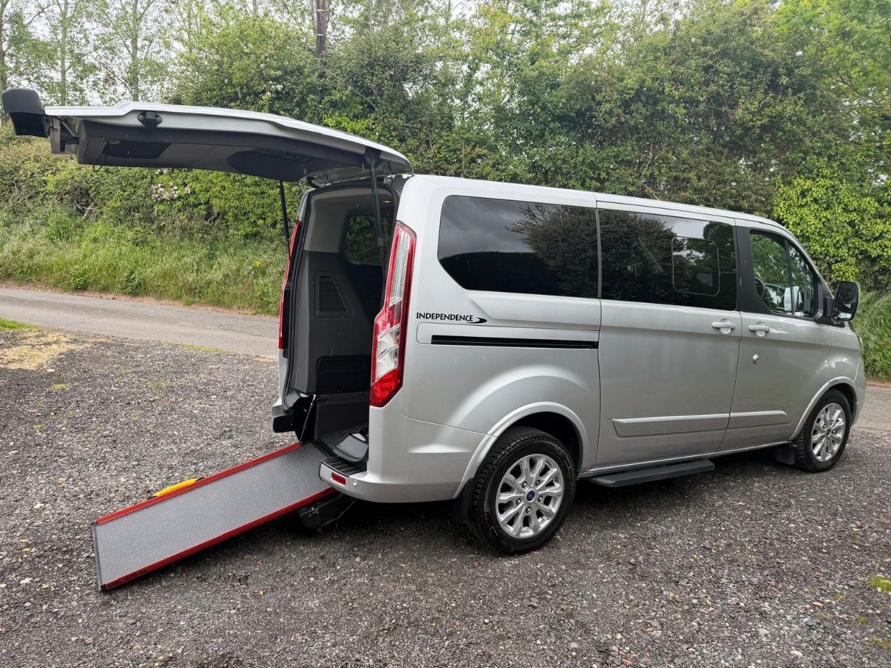 2024 Ford Tourneo Custom