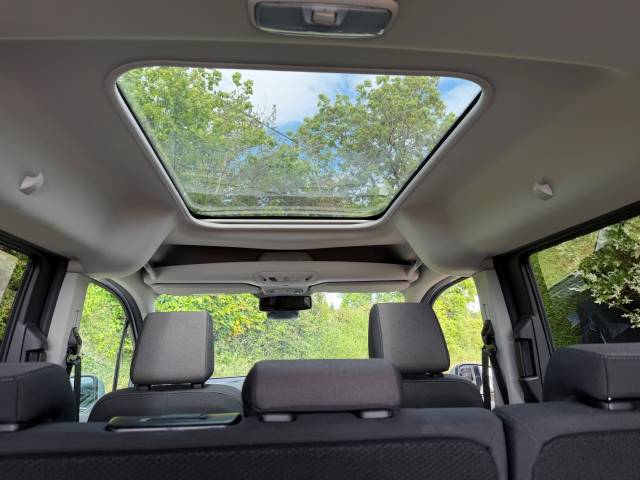 2021 Ford Grand Tourneo Connect 1.5 EcoBlue 120 Titanium 5dr WHEELCHAIR ACCESSIBLE VEHICLE 5 SEATS