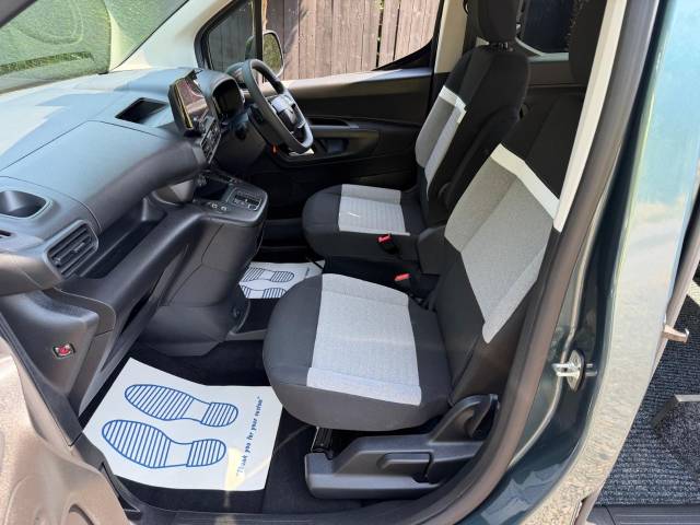 2025 Citroen Berlingo 1.5 BlueHDi 130 Plus M 5dr AUTOMATIC WHEELCHAIR ACCESSIBLE VEHICLE 3 SEATS