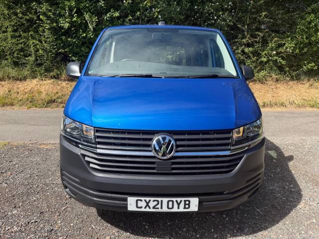 2021 Volkswagen Transporter 2.0 TDI 150 Startline DSG AUTOMATIC RIDE UPFRONT WHEELCHAIR ACCESSIBLE VEHICLE 3 SEATS
