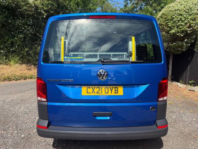 2021 Volkswagen Transporter 2.0 TDI 150 Startline DSG AUTOMATIC RIDE UPFRONT WHEELCHAIR ACCESSIBLE VEHICLE 3 SEATS