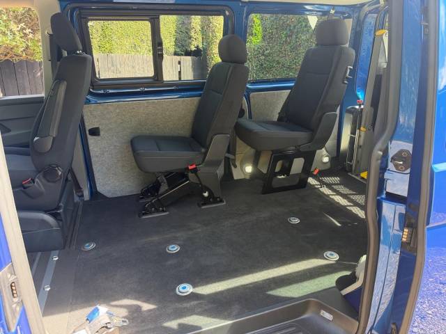 2021 Volkswagen Transporter 2.0 TDI 150 Startline DSG AUTOMATIC RIDE UPFRONT WHEELCHAIR ACCESSIBLE VEHICLE 3 SEATS