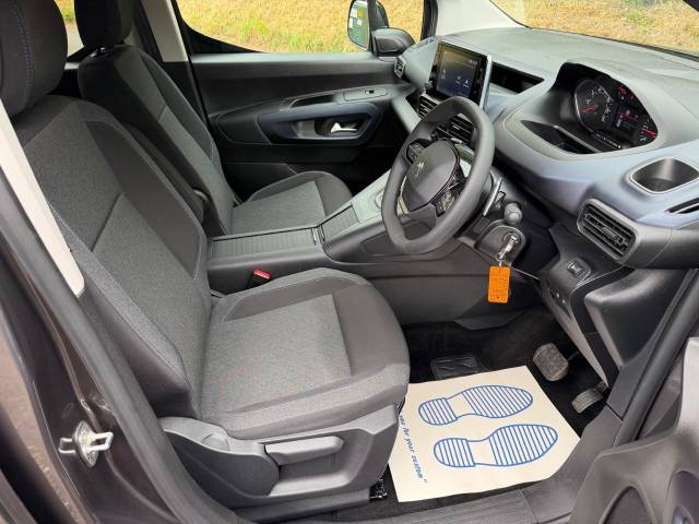 2023 Peugeot Rifter 1.5 BlueHDi 130 Allure 5dr AUTO WHEELCHAIR ACCESIBLE VEHICLE