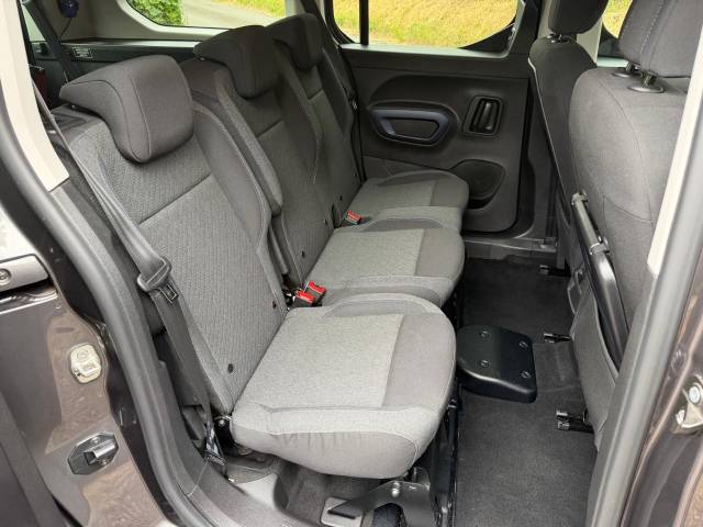 2023 Peugeot Rifter 1.5 BlueHDi 130 Allure 5dr AUTO WHEELCHAIR ACCESIBLE VEHICLE