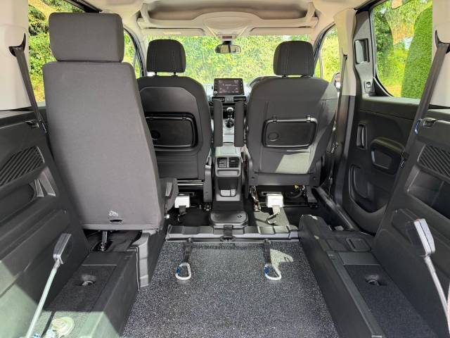 2022 Peugeot Rifter 1.5 BlueHDi 100 Allure 5dr 3 SEAT WHEELCHAIR ACCESSIBLE VEHICLE