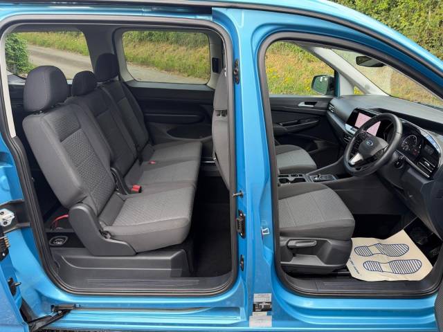 2023 Ford Tourneo Connect 2.0 EcoBlue Titanium 5dr AUTOMATIC WHEELCHAIR ACCESSIBLE VEHICLE