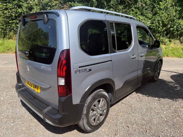 2022 Peugeot Rifter 1.5 BlueHDi 130 Allure 5dr AUTO 4 SEATS WHEELCHAIR ACCESSIBLE VEHICLE