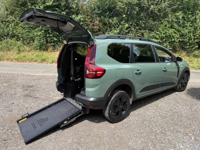 2024 Dacia Jogger 1.0 TCe Extreme 5dr WHEELCHAIR ACCESSIBLE VEHICLE 5 SEATS