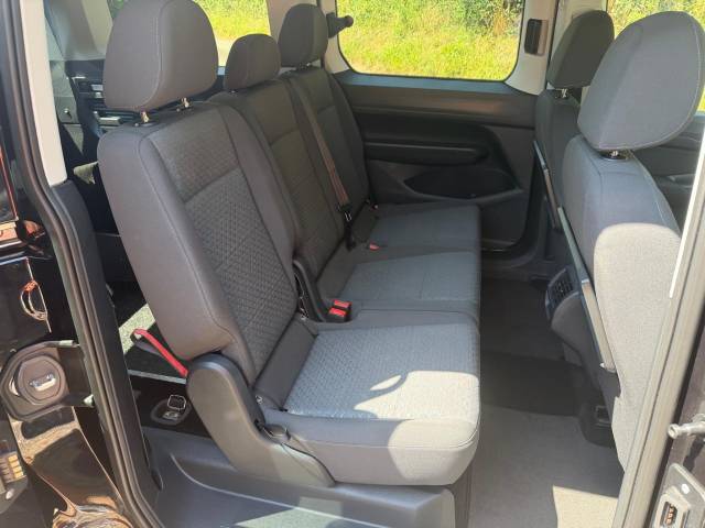 2025 Ford Tourneo Connect 2.0 EcoBlue Titanium 5dr AUTOMATIC 5 SEATS WHEELCHAIR ACCESSIBLE VEHICLE