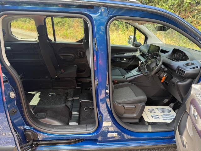 2020 Peugeot Rifter 1.5 BlueHDi 100 Allure 5dr 3 SEAT WHEELCHAIR ACCESSIBLE VEHICLE