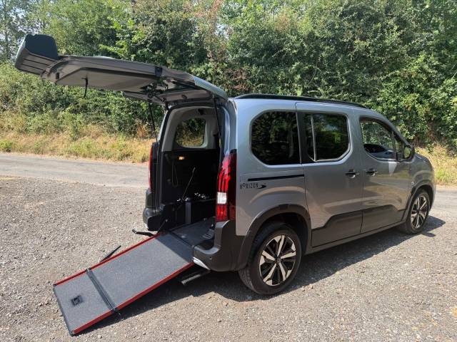 Peugeot Rifter 1.5 BlueHDi 130 Allure 5dr AUTOMATIC WHEELCHAIR ACCESSIBLE VEHICLE Wheelchair Adapted Diesel Grey