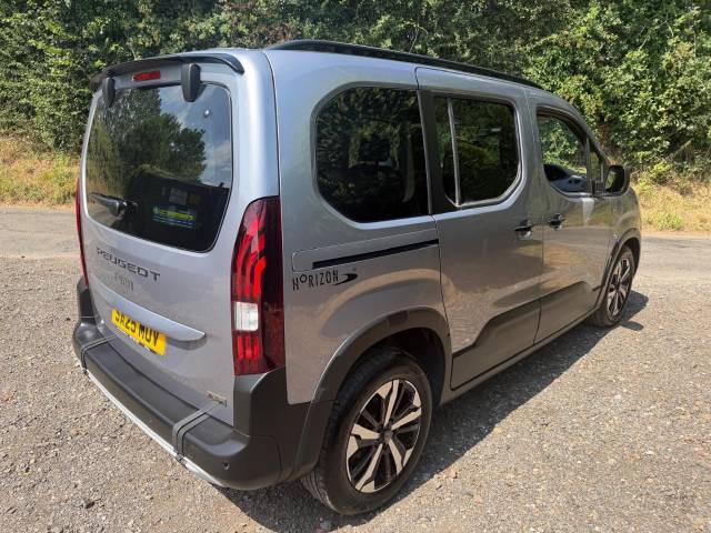 2025 Peugeot Rifter 1.5 BlueHDi 130 Allure 5dr AUTOMATIC WHEELCHAIR ACCESSIBLE VEHICLE