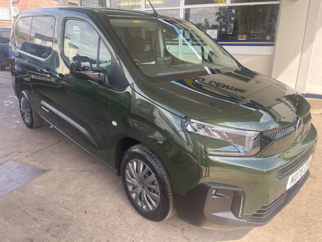 2025 Citroen Berlingo 1.5 BlueHDi 130 Plus XL 5dr AUTO WHEELCHAIR ACCESSIBLE VEHICLE