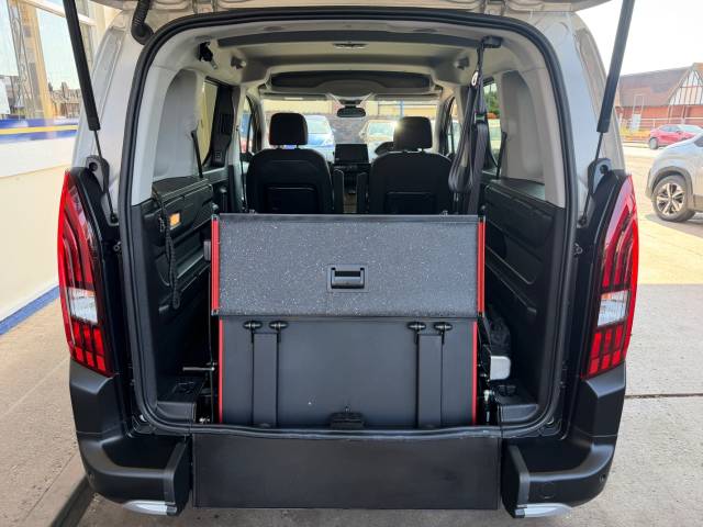 2021 Peugeot Rifter 1.2 PureTech 130 Allure Premium 5dr PETROL AUTOMATIC WHEELCHAIR ACCESSIBLE VEHICLE 2 SEATS