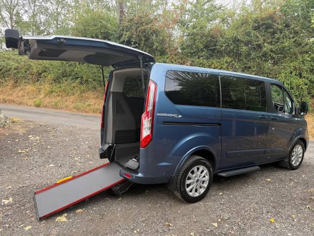 Ford Tourneo Custom 2.0 DIESEL AUTO CAR, DISABLED, WHEELCHAIR ACCESSIBLE, ACCESS, VEHICLE, WAV, 4 SEATS Wheelchair Adapted Diesel Blue