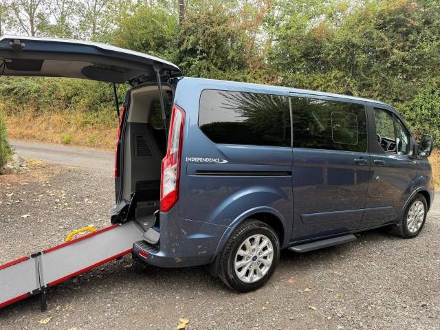Ford Tourneo Custom 2.0 DIESEL AUTO CAR, DISABLED, WHEELCHAIR ACCESSIBLE, ACCESS, VEHICLE, WAV, 6 SEATS Wheelchair Adapted Diesel Blue