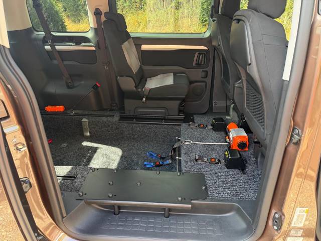2023 Citroen SpaceTourer 2.0 SPACETOURER FEEL BLUEHDI AUTOMATIC WHEELCHAIR ACCESSIBLE VEHICLE 3 SEATS