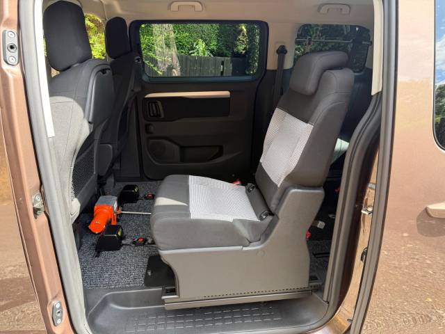 2023 Citroen SpaceTourer 2.0 SPACETOURER FEEL BLUEHDI AUTOMATIC WHEELCHAIR ACCESSIBLE VEHICLE 3 SEATS