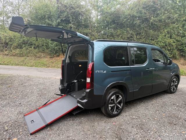Peugeot Rifter 1.5 DIESEL AUTO CAR, DISABLED, WHEELCHAIR ACCESSIBLE, ACCESS, VEHICLE, WAV, 3 SEATS Wheelchair Adapted Diesel Blue