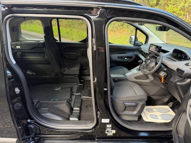 2026 Peugeot Rifter 1.5 DIESEL CAR, DISABLED, WHEELCHAIR ACCESSIBLE, ACCESS, VEHICLE, WAV, 3 SEATS