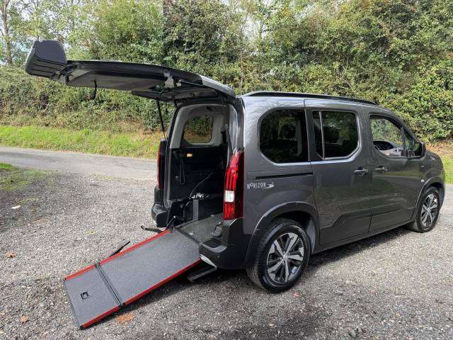 Peugeot Rifter 1.5 DIESEL AUTO DISABLED, CAR, WHEELCHAIR ACCESSIBLE, ACCESS, VEHICLE, WAV, 5 SEATS Wheelchair Adapted Diesel Grey