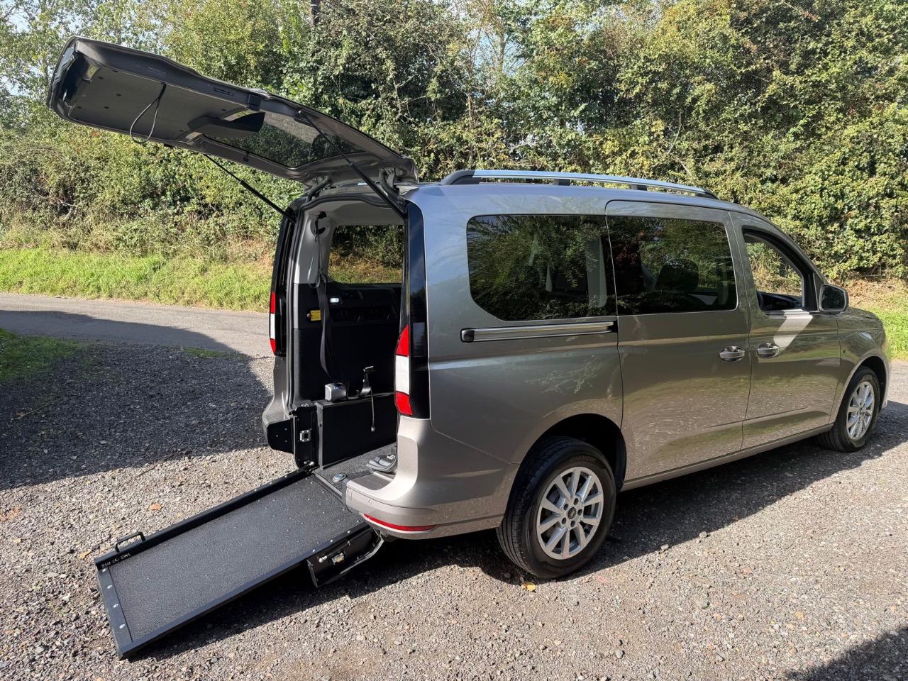 2024 Ford Grand Tourneo Connect