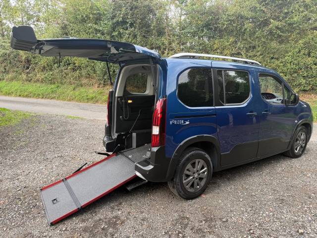 Peugeot Rifter 1.2 PETROL AUTO CAR, DISABLED, WHEELCHAIR ACCESSIBLE, ACCESS, VEHICLE, WAV, 3 SEATS Wheelchair Adapted Petrol Blue