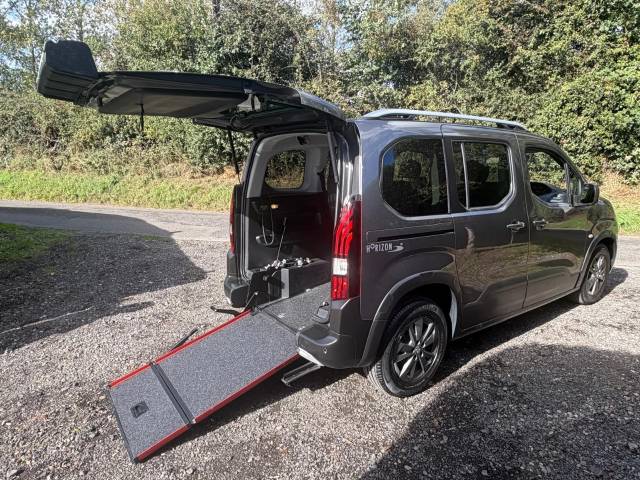 Peugeot Rifter 1.2 PETROL AUTO CAR, DISABLED, WHEELCHAIR ACCESSIBLE, ACCESS, VEHICLE, WAV, 3 SEATS Wheelchair Adapted Petrol Grey