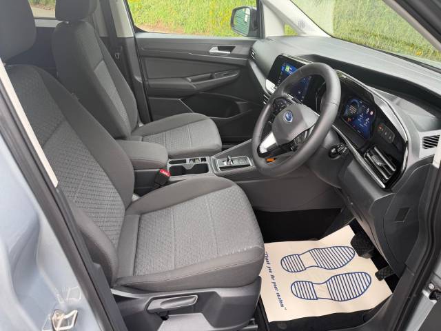 2025 Ford Tourneo Connect 2.0 DIESEL AUTO CAR, DISABLED, WHEELCHAIR ACCESSIBLE, ACCESS, VEHICLE, WAV, 3 SEATS
