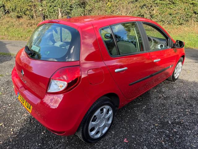 2009 Renault Clio 1.2 16V Expression 5dr